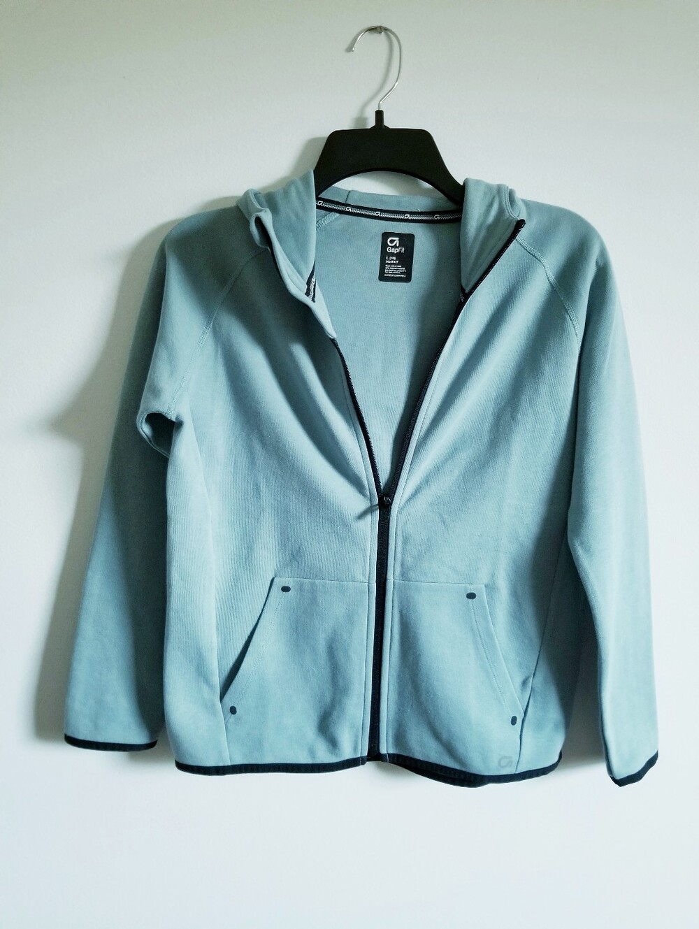 NWOT Gap Fit Husky Light Blue Zip-Up Hoodie Jacket Boys